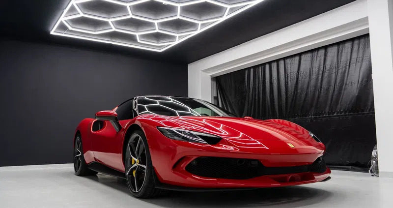 Ferrari 296 GTB cena 1690000 przebieg: 1100, rok produkcji 2022 z Szczytno